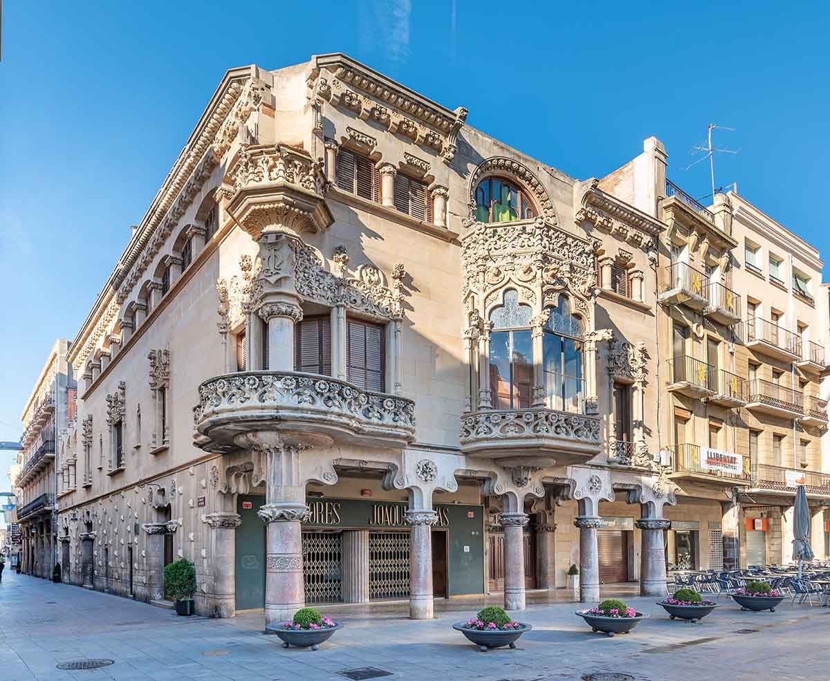 Architectural heritage in the centre of Reus